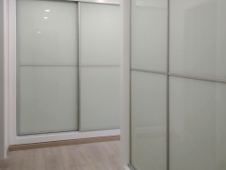 Armario puertas correderas de cristal Lacobel color gris