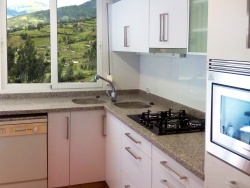 Cocina luminosa